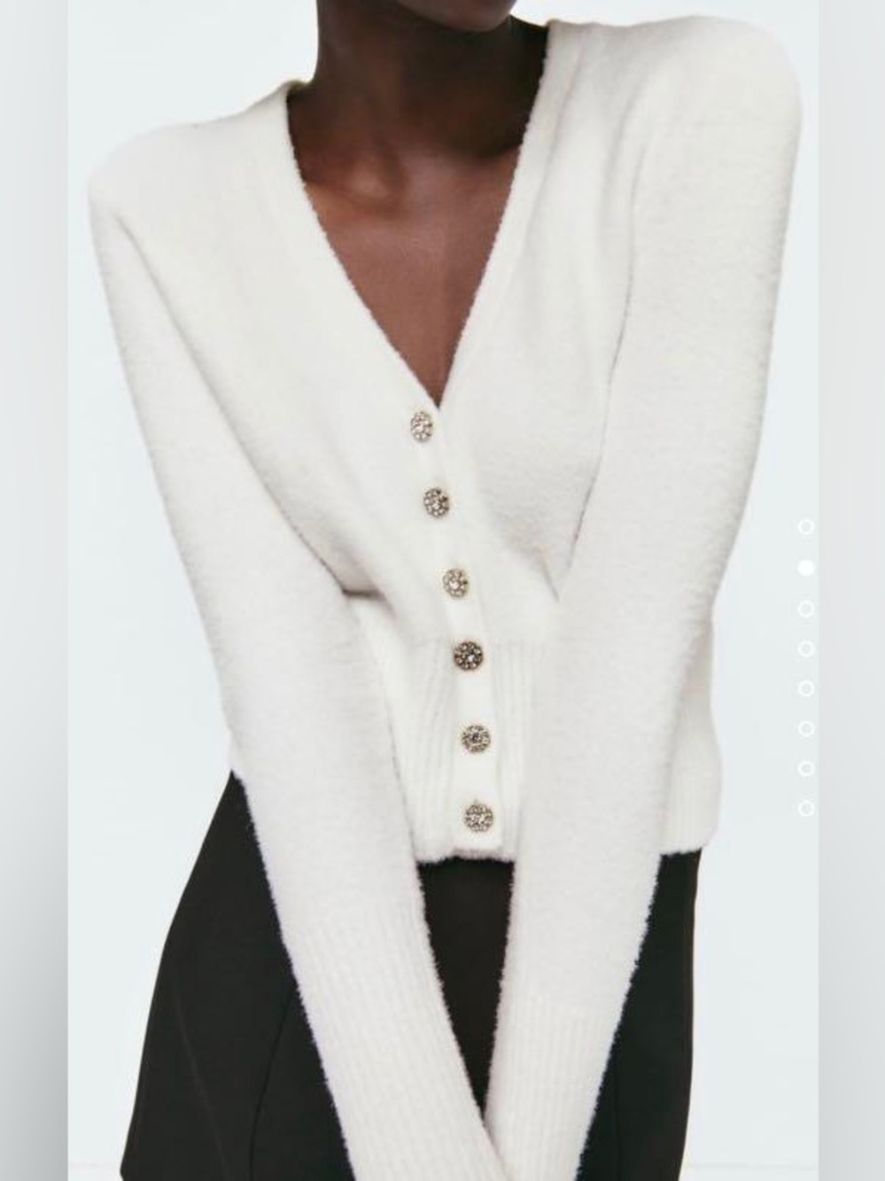 Zara White Soft Knit V-Neck w. Crystal Button Cardigan Sweater